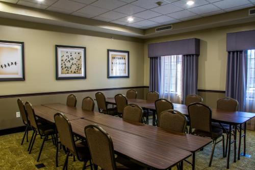 staybridge suites schererville by ihg