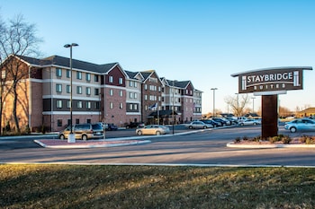 Staybridge Suites Schererville By Ihg,Indiana>>Flossmoor,3 star