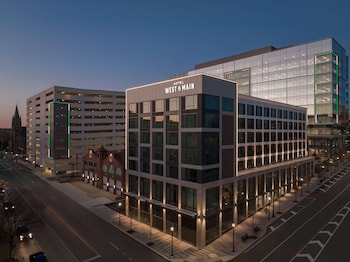 hotel west and main conshohocken philadelphia tapestry by hilton