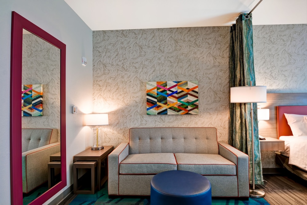 home2 suites by hilton scottsdale north