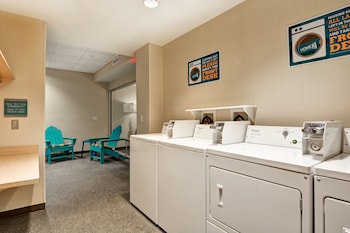 home2 suites by hilton scottsdale north