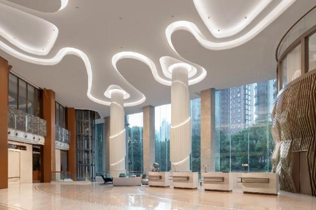 pullman shanghai central in xintiandi and yu garden area