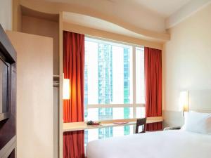 Ibis Hong Kong Central And Sheung Wan,Hong Kong Island>>Hong Kong,4 star