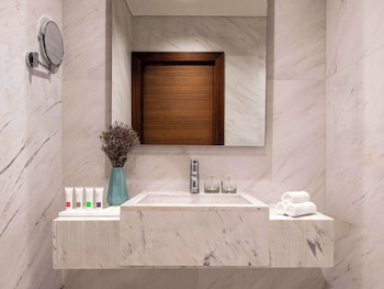 swissotel living jeddah