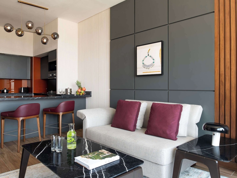 swissotel living jeddah