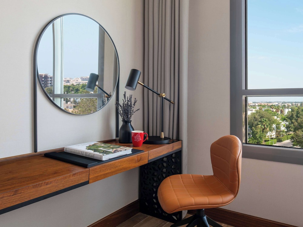 swissotel living jeddah