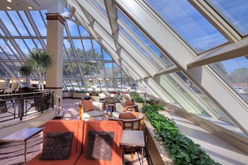 Hilton Houston Westchase,Houston County>>Downtown Houston,4 star