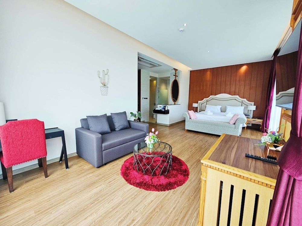 grand lord hoteland residence