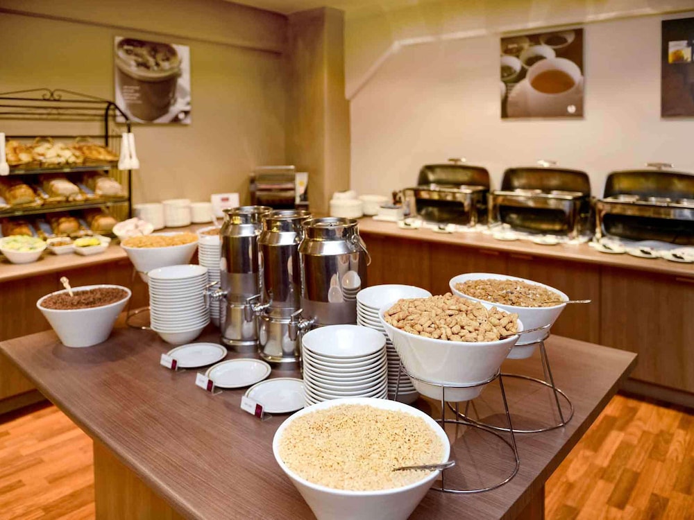 grosvenor hotel adelaide by accor