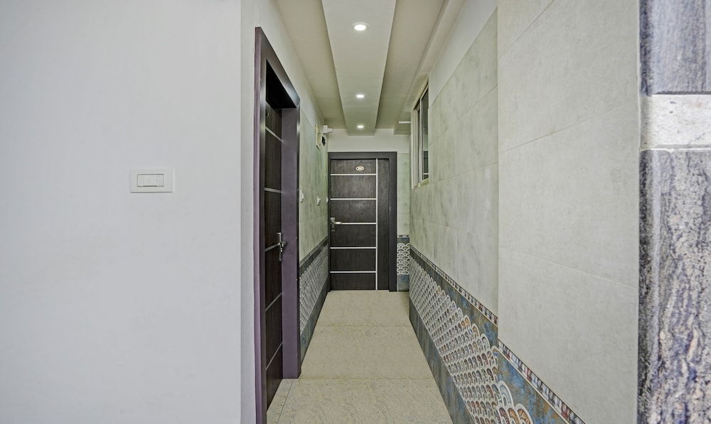 itsy by treebo purple suites