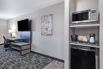 la quinta inn and suites by wyndham evansville