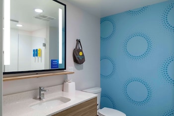 tru by hilton manteca