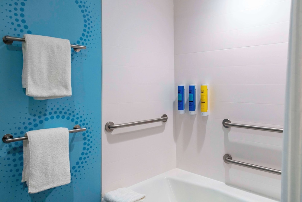 tru by hilton manteca