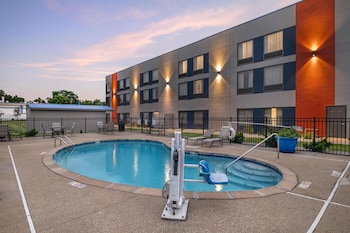 Best Western Inn Florence,7821 Commerce Dr,3 star