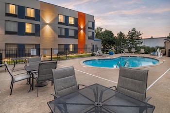 Best Western Inn Florence,7821 Commerce Dr,3 star