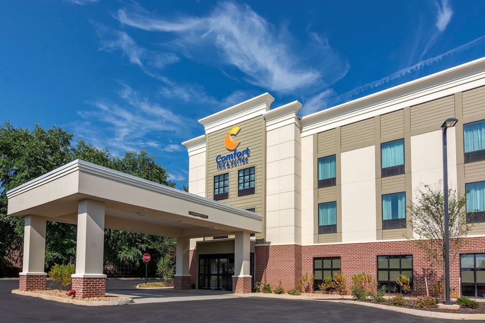 comfort inn and suites