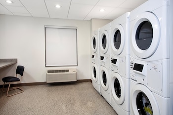 candlewood suites detroit sterling heights