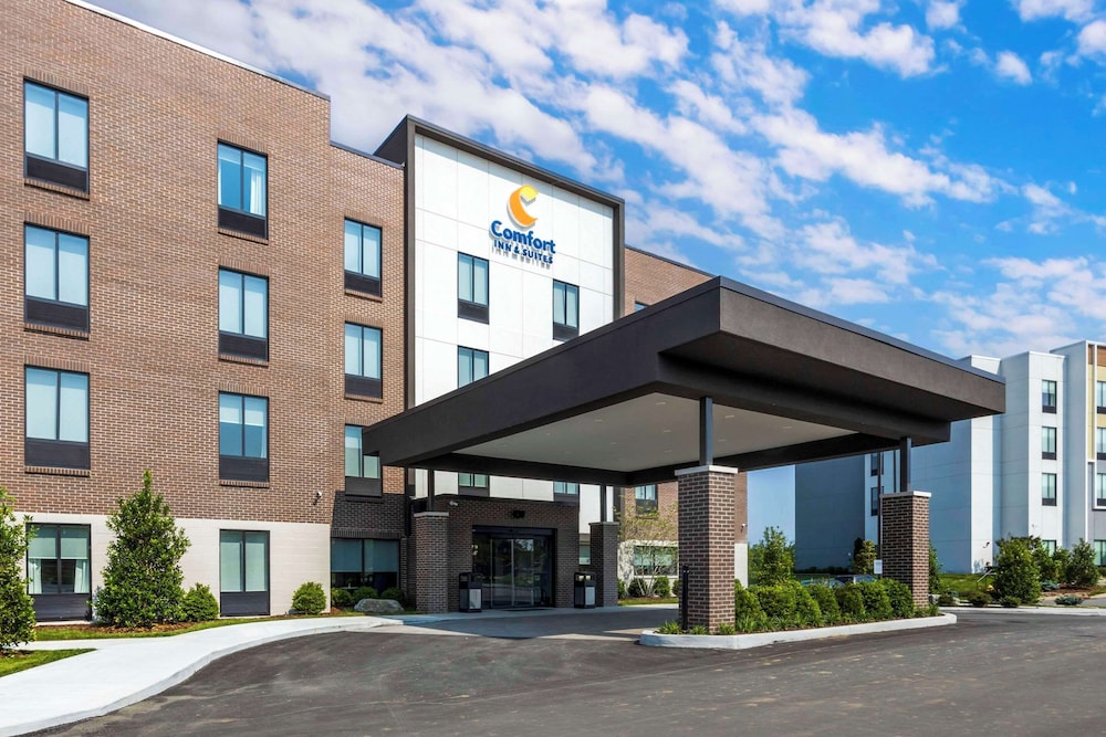 comfort inn and suites