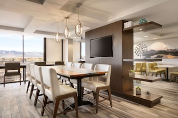 Hilton Fort Collins,Colorado>>Arrowhead,4 star
