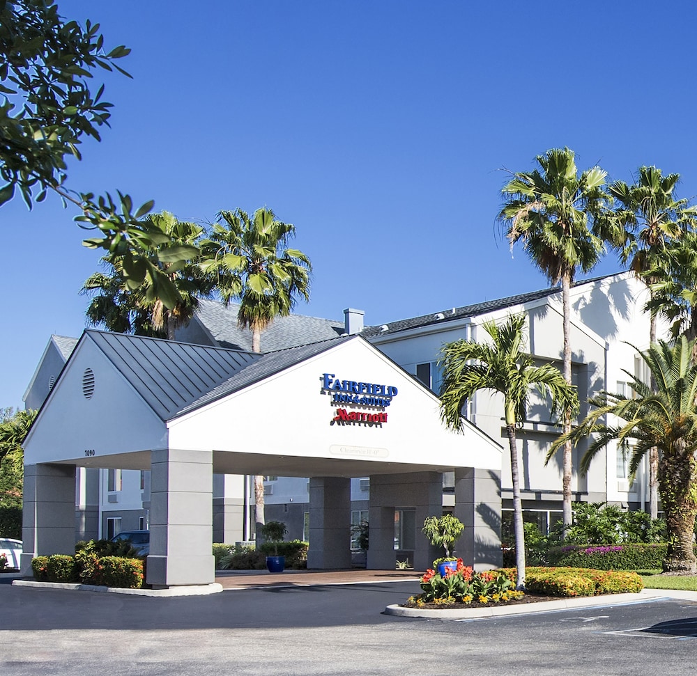 fairfield inn and suites by marriott ft myers cape coral