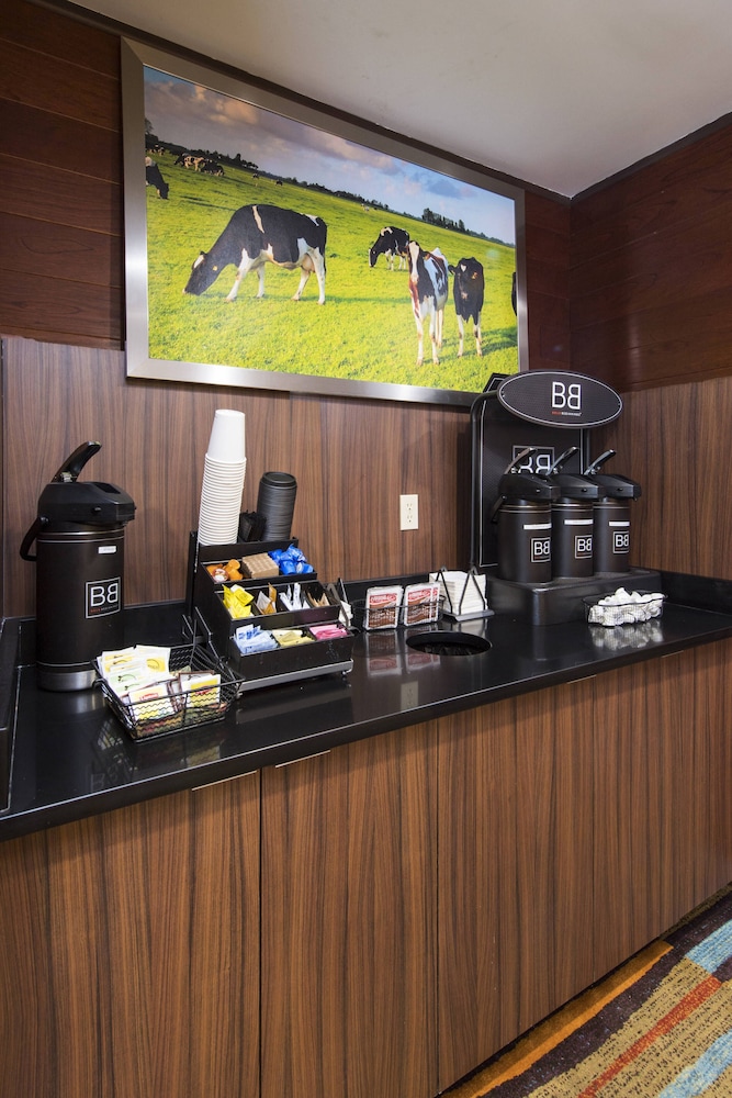 fairfield inn and suites by marriott ft myers cape coral