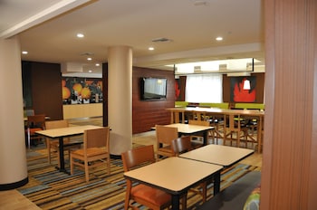 fairfield inn and suites by marriott ft myers cape coral