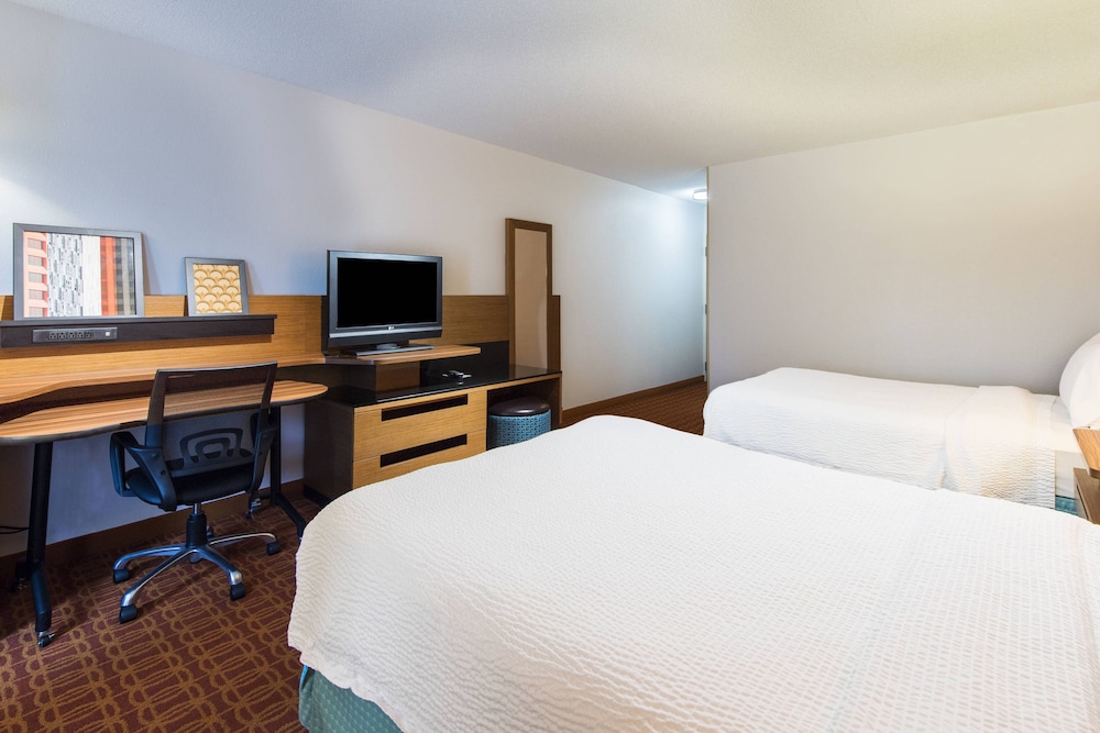 fairfield inn and suites by marriott ft myers cape coral