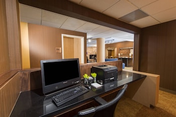 Fairfield Inn & Suites By Marriott Ft. Myers/Cape Coral,Cypress Lake>>Cape Coral,3 star
