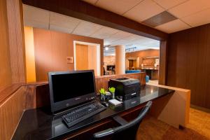 fairfield inn and suites by marriott ft myers cape coral