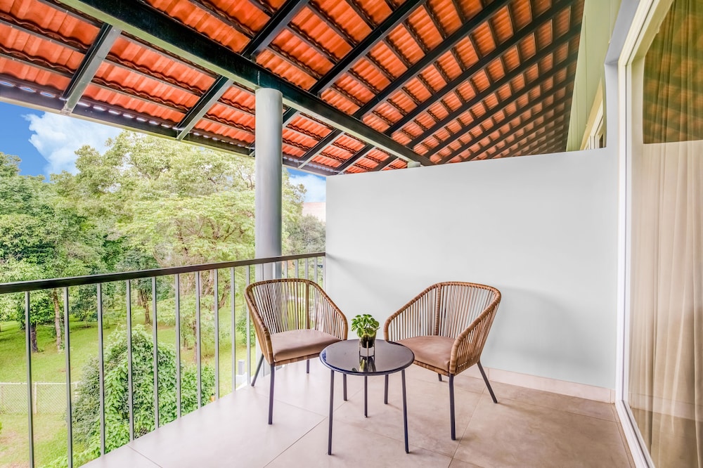 aurika coorg luxury by lemon tree hotels