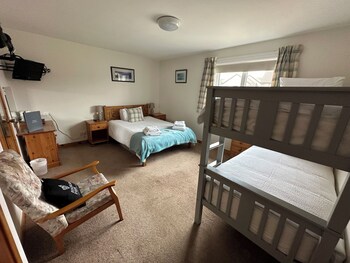 royal oak guesthouse