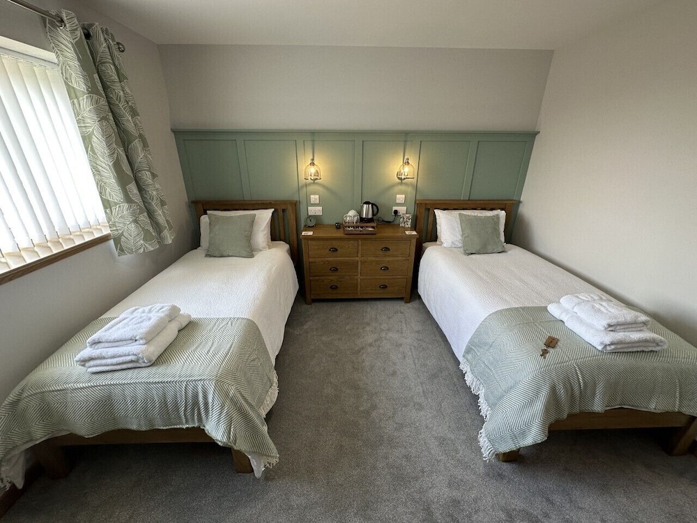 royal oak guesthouse