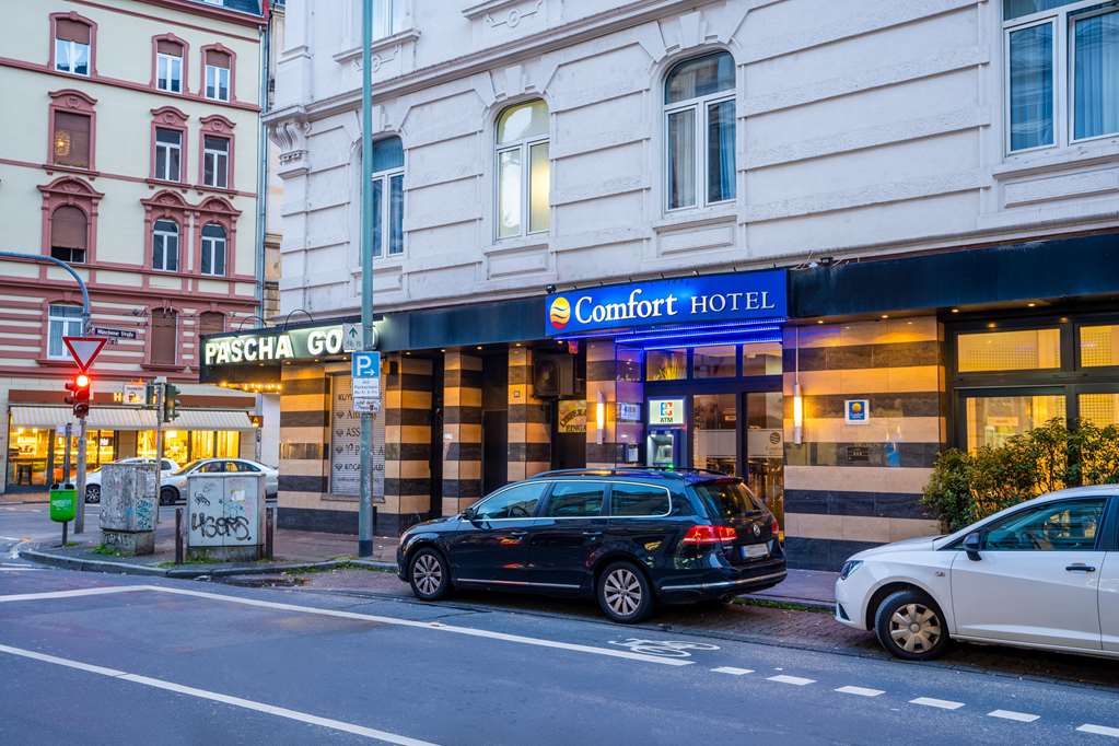 comfort hotel frankfurt central station