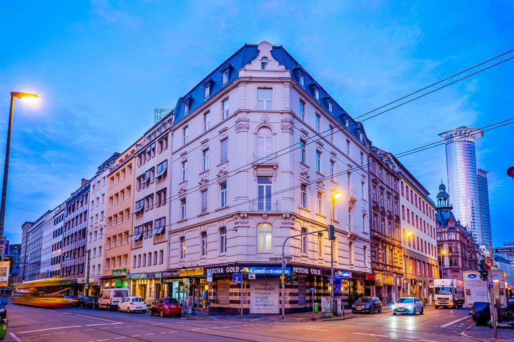 comfort hotel frankfurt central station