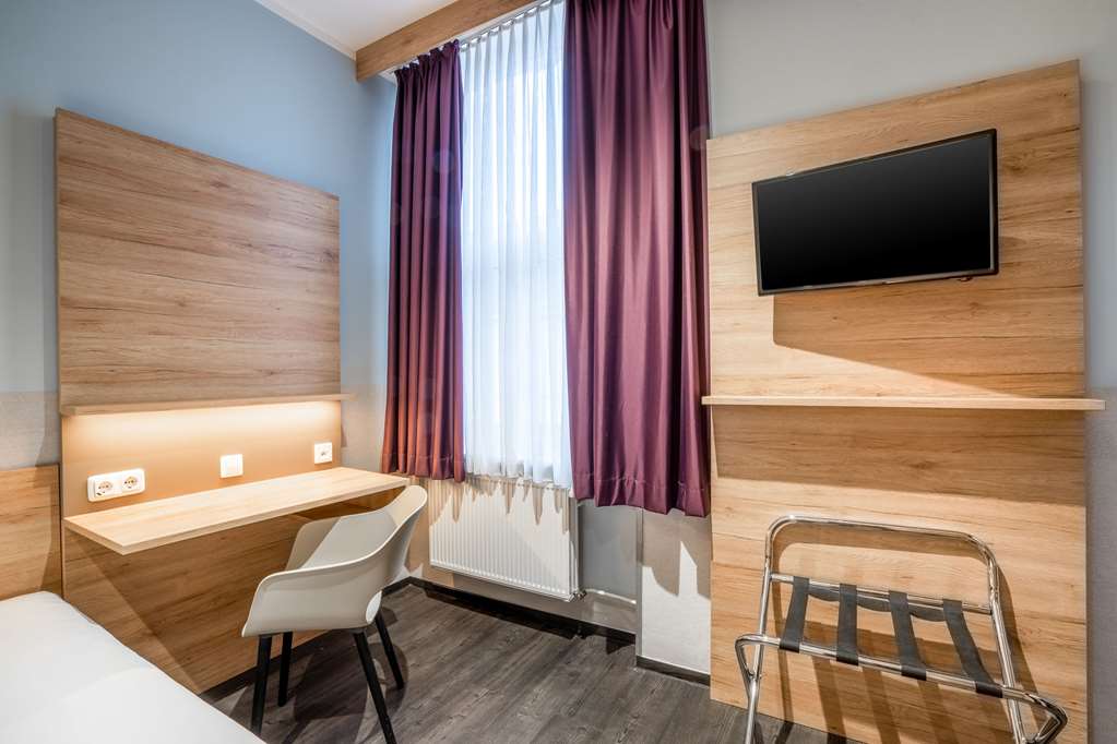 comfort hotel frankfurt central station