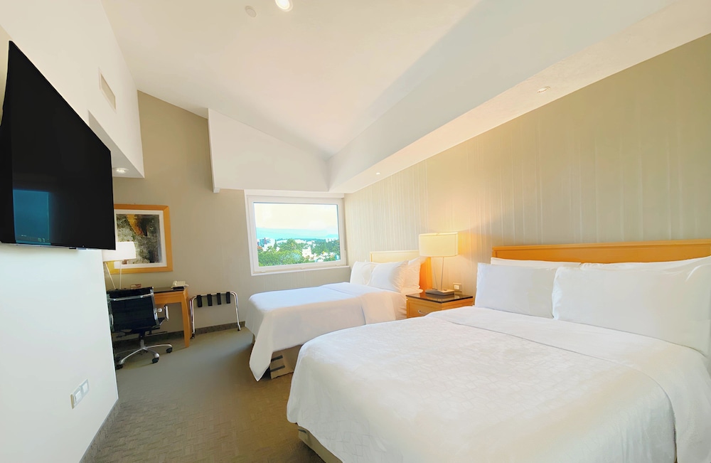 holiday inn cuernavaca by ihg