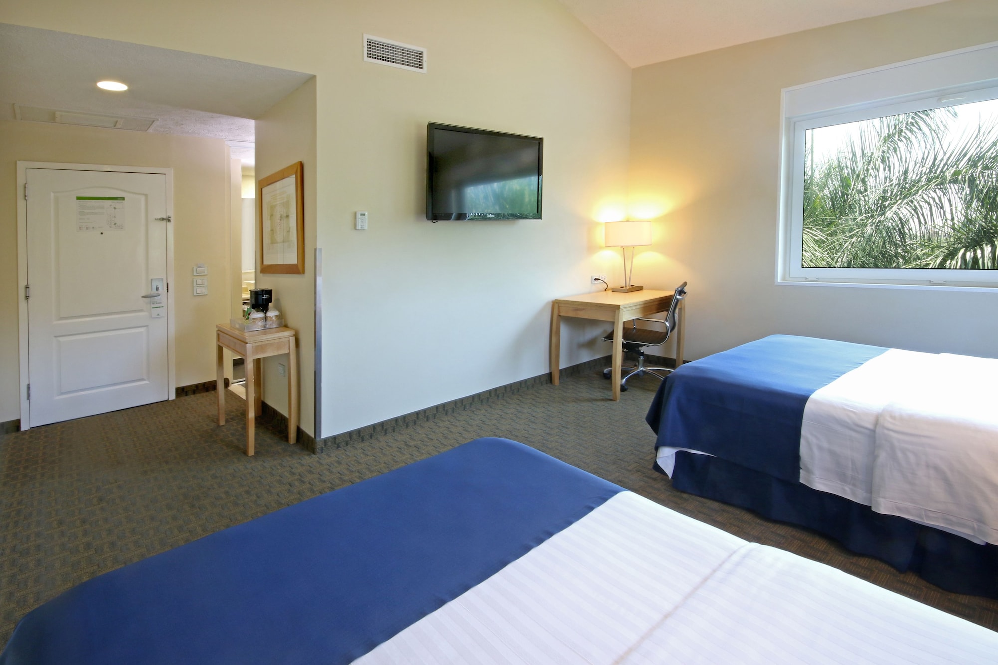 holiday inn cuernavaca by ihg