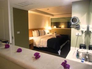 holiday inn cuernavaca by ihg