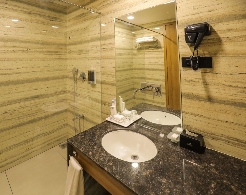 comfort resort morbi