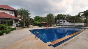 serene sands health resort