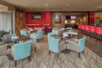 sheraton suites akron cuyahoga falls