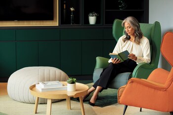 holiday inn manchester airport