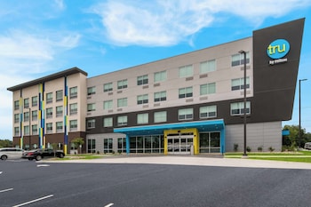 tru by hilton wilson