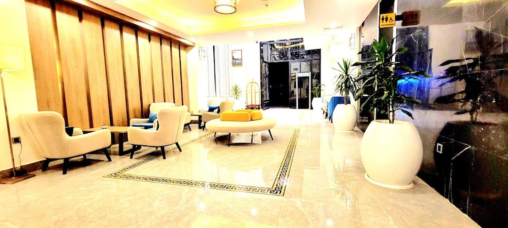 th bonroyal hotel
