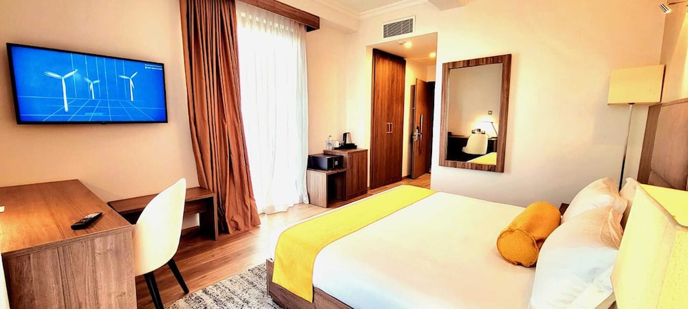 th bonroyal hotel
