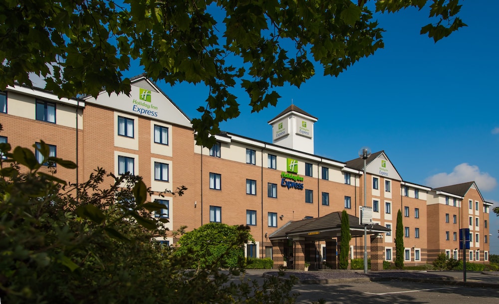 holiday inn express london dartford by ihg