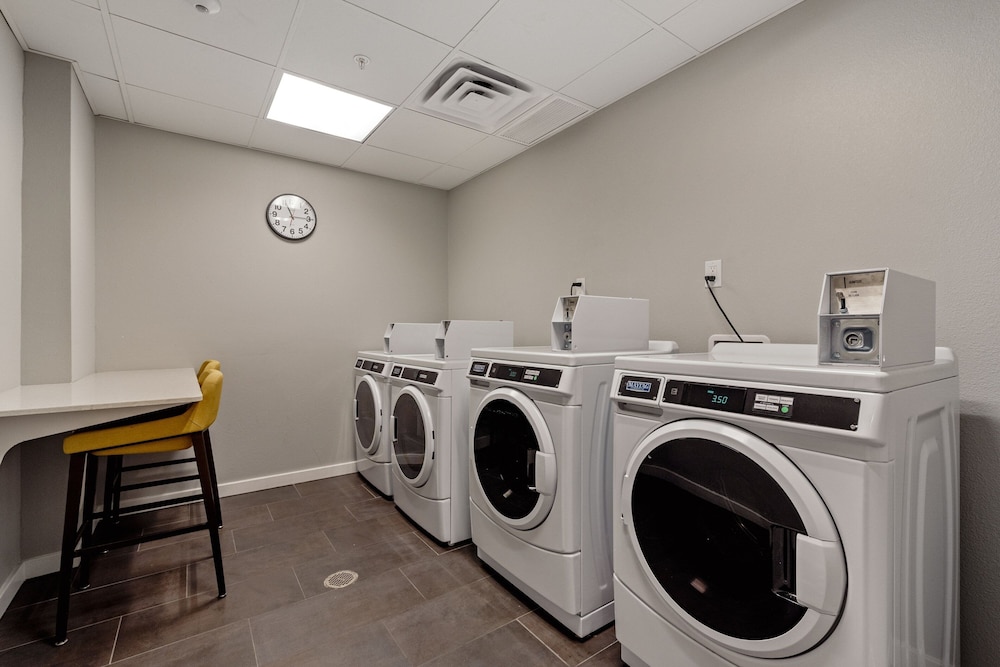 towneplace suites by marriott pueblo downtown
