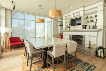 Hilton Garden Inn Daytona Beach Airport,Florida>>Daytona Beach,3 star