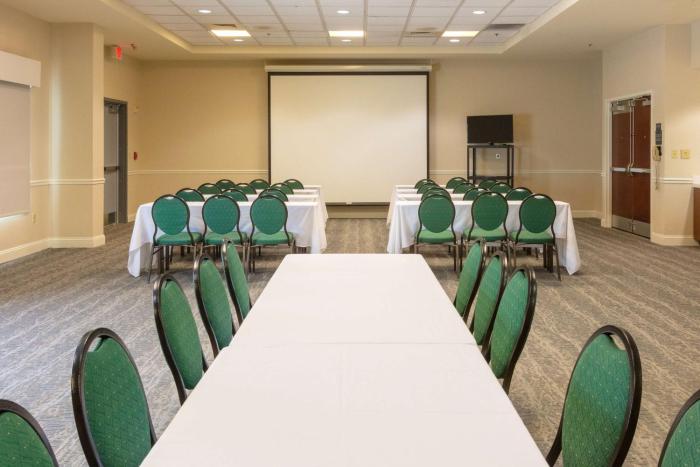 hilton garden inn daytona beach airport