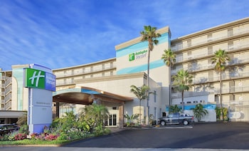 Holiday Inn Resort Daytona Beach Oceanfront By Ihg,Daytona Beach Shores>>Daytona Beach,3 star